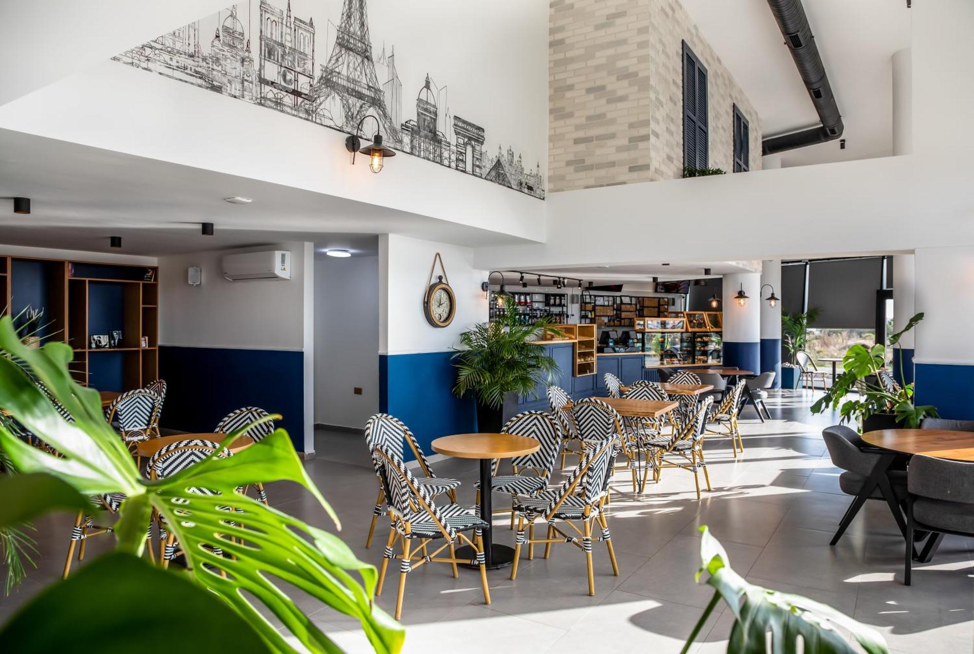 Terra In Caesar Blue Resort, Fixed Lunch 3pm, Gym, Heated Pool, Sauna, Kids Club Διαμέρισμα *