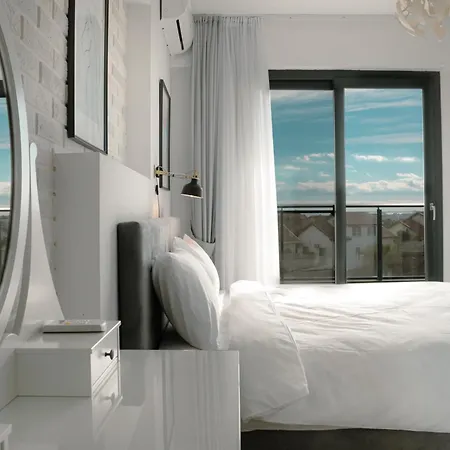 Terra Apartments In Caesar Blue Resort, Fixed Lunch Till 3Pm, Gym, Heated Pool, Sauna, Kids Club Rizokarpaso Exterior foto