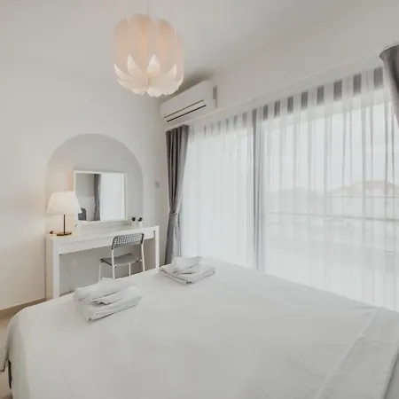 Terra Apartments In Caesar Blue Resort, Fixed Lunch Till 3Pm, Gym, Heated Pool, Sauna, Kids Club Rizokarpaso Exterior foto