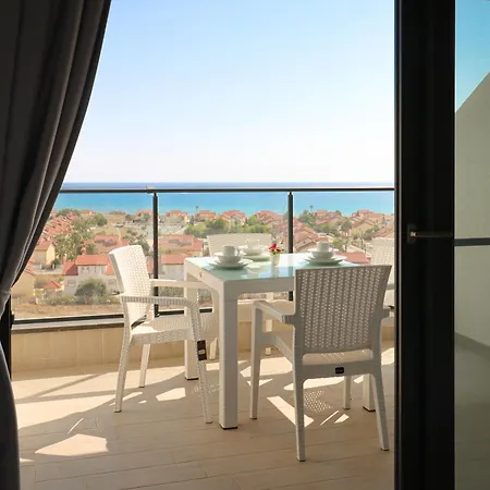 Terra Apartments In Caesar Blue Resort, Fixed Lunch Till 3Pm, Gym, Heated Pool, Sauna, Kids Club Rizokarpaso Exterior foto