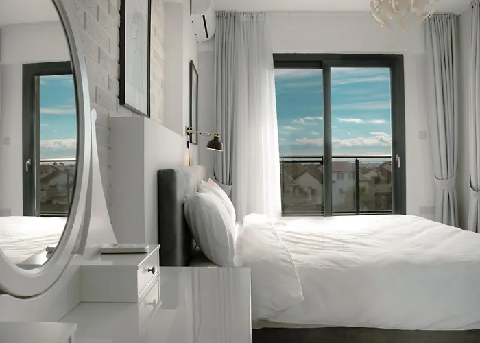 Terra Apartments In Caesar Blue Resort, Fixed Lunch Till 3Pm, Gym, Heated Pool, Sauna, Kids Club
