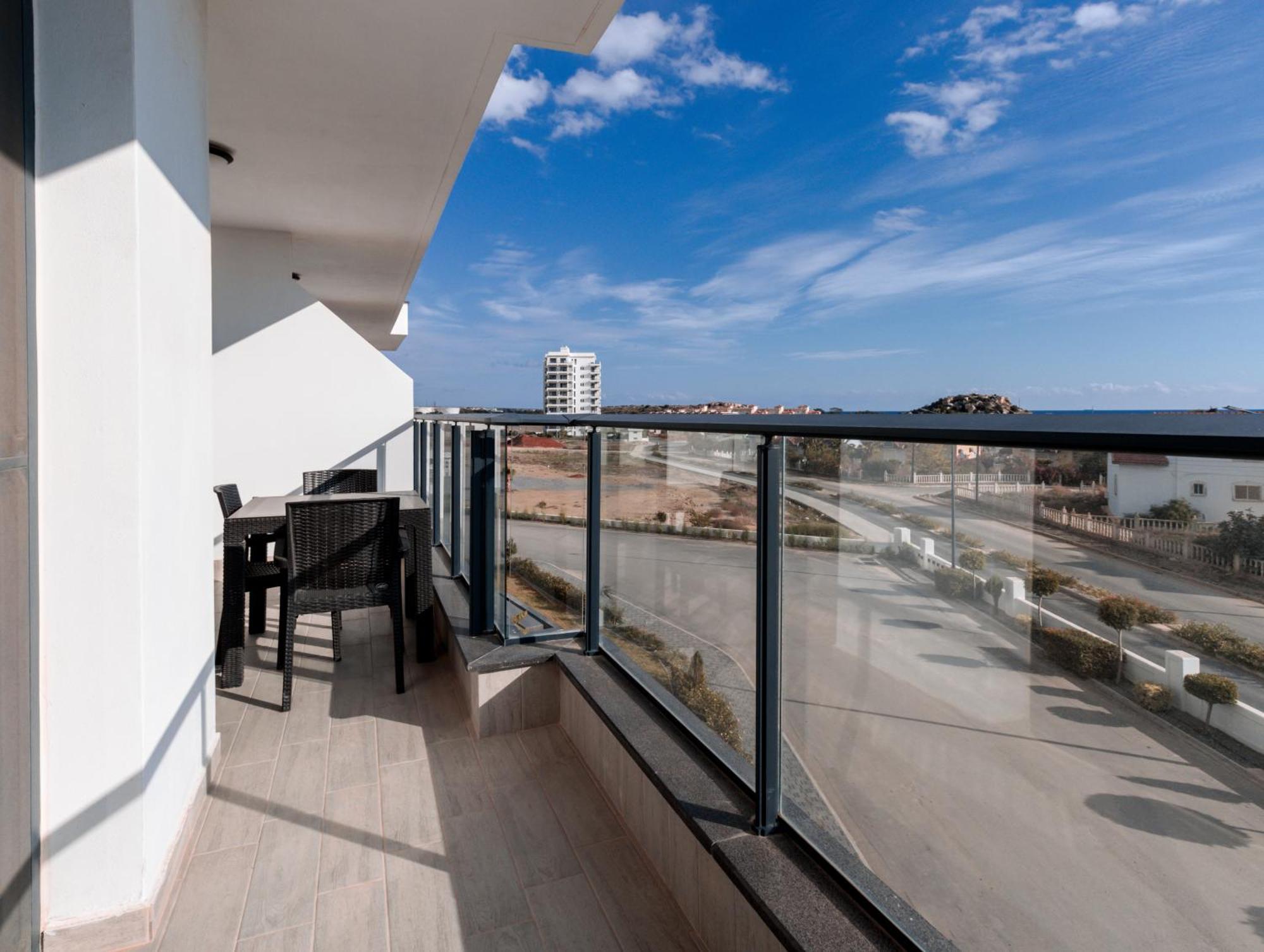 Apartment Terra In Caesar Blue Resort, Fixed Lunch 3pm, Gym, Heated Pool, Sauna, Kids Club Rizokarpaso