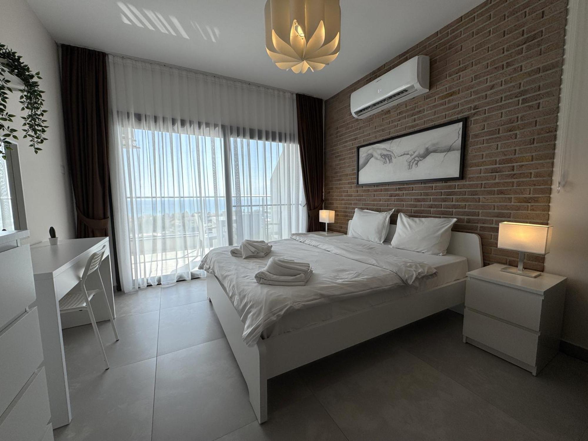 Terra In Caesar Blue Resort, Fixed Lunch 3pm, Gym, Heated Pool, Sauna, Kids Club Apartment Rizokarpaso